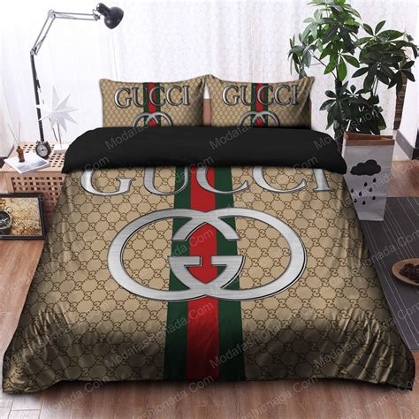 gucci king size bedding|gucci comforter set king.